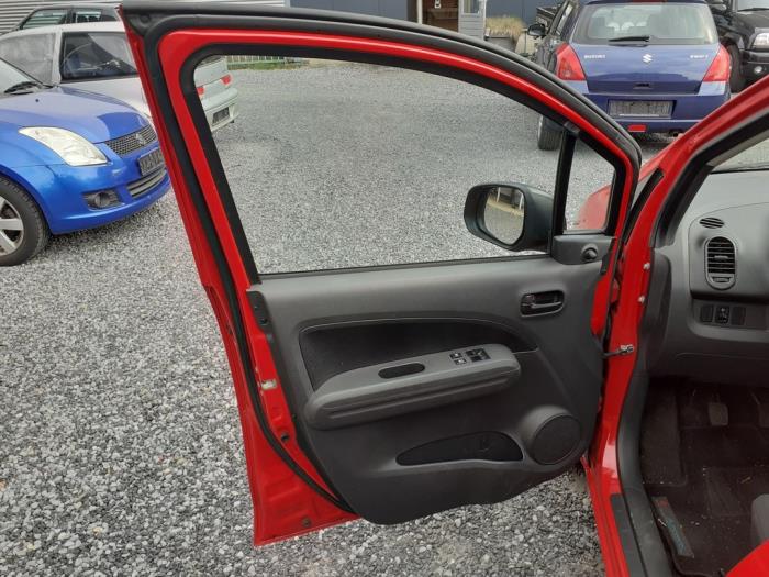 Suzuki Splash 1.0 12V Salvage vehicle (2009, Red)