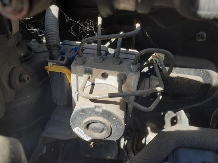 Suzuki Wagon-R+ 1.2 16V Salvage vehicle (2007, Black)