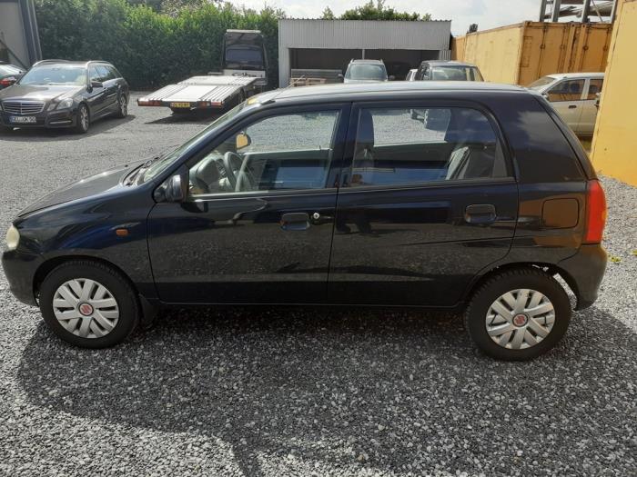 Suzuki Alto 1.1 16V Salvage vehicle (2006, Black)