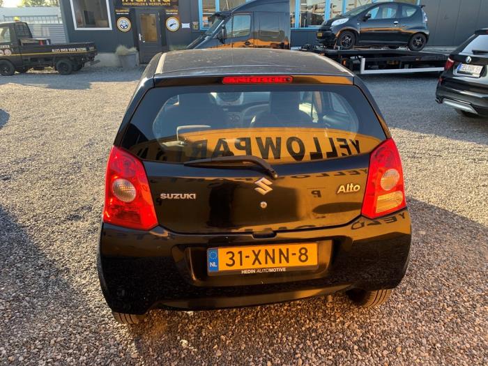 Suzuki Alto 1.0 12V Vehículo de desguace (2012, Negro)