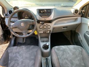 Suzuki Alto 1.0 12V Vehículo de desguace (2012, Negro)