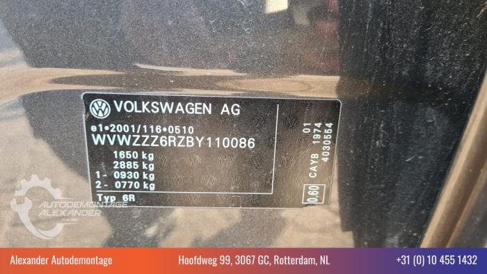 Volkswagen Polo V 1.6 TDI 16V 90 Samochód złomowany (2010, Ciemny, Mysi)