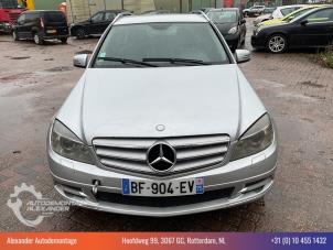 Mercedes C Estate 2.2 C-200 CDI 16V BlueEFFICIENCY Épave (2010, Gris)