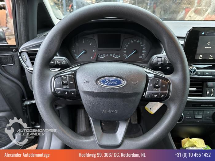 Ford Fiesta 7 1.5 TDCi 85 Vehículo de desguace (2018, Oscuro, Gris)