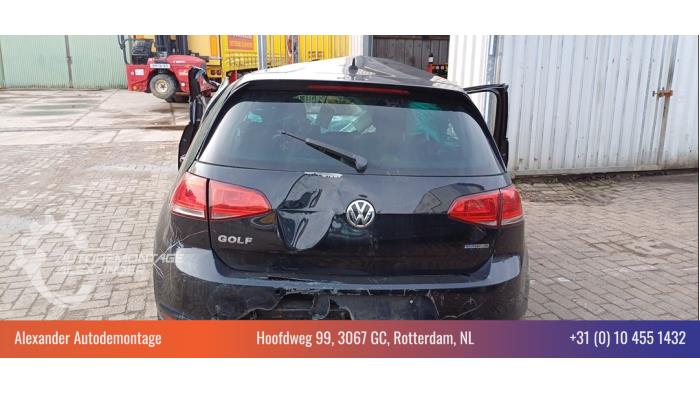 Volkswagen Golf VII 1.6 TDI BlueMotion 16V Salvage vehicle (2013, Black)