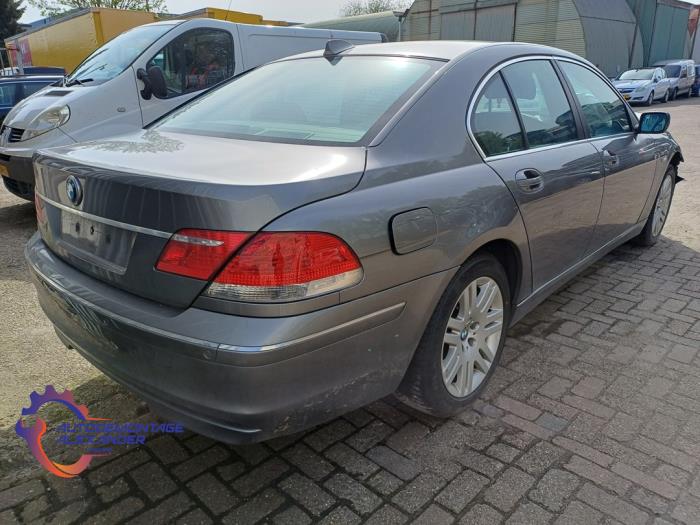 BMW 7 serie 730d,Ld 3.0 24V Épave (2005, Gris)