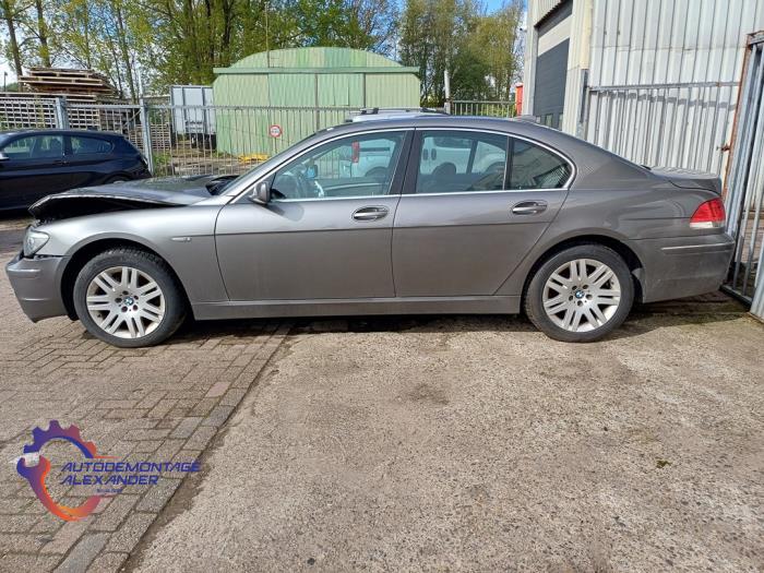 BMW 7 serie 730d,Ld 3.0 24V Épave (2005, Gris)