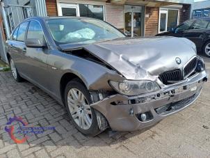 BMW 7 serie 730d,Ld 3.0 24V Épave (2005, Gris)