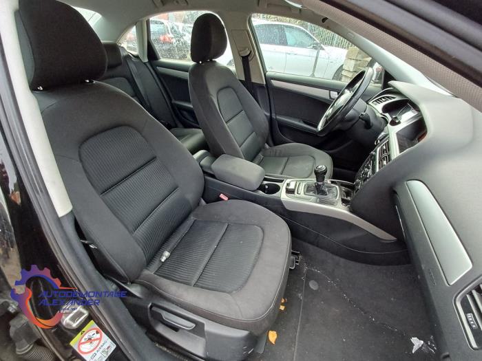 Audi A4 1.8 TFSI 16V Samochód złomowany (2008, Czarny)
