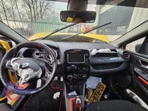 Renault Clio IV 1.6 Turbo 16V RS 200 EDC Samochód złomowany (2013, Zólty)
