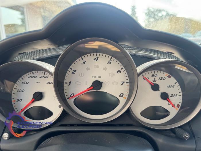 Porsche Cayman 3.4 S 24V Épave (2008, Rouge)