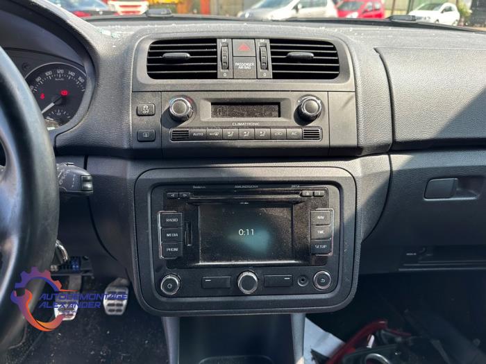 Skoda Fabia II 1.6 TDI 16V 105 Vehículo de desguace (2013, Rojo)