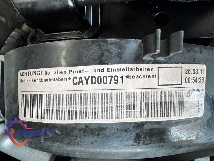 Volkswagen Golf VI 1.6 TDI 16V Skrotfordon (2011, ZWART)