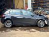Volkswagen Golf VI 1.6 TDI 16V Skrotfordon (2011, ZWART)