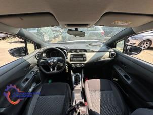 Nissan Micra 1.0 12V Épave (2017, Blanc)