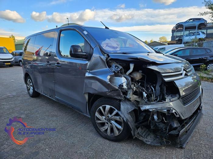 Citroen SpaceTourer 2.0 Blue HDI 150 Épave (2018, Gris)