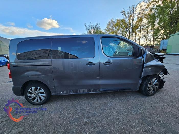 Citroen SpaceTourer 2.0 Blue HDI 150 Épave (2018, Gris)