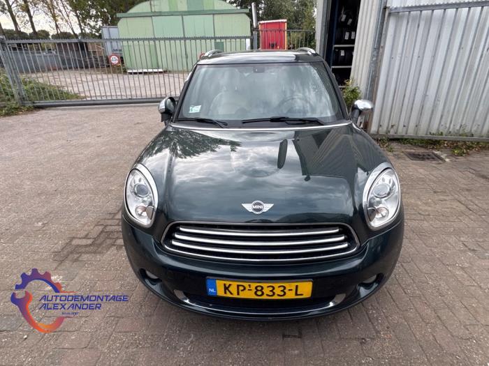 Mini Countryman 1.6 Cooper D Schrottauto (2011, Grün)