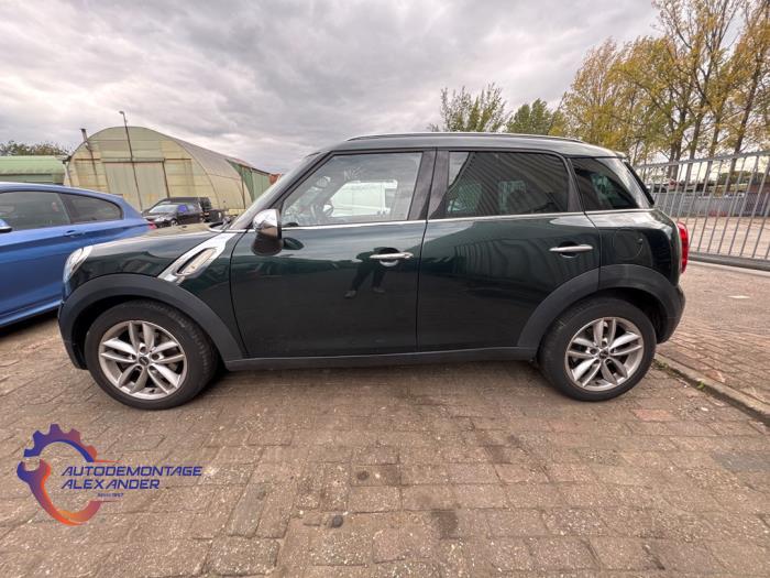 Mini Countryman 1.6 Cooper D Schrottauto (2011, Grün)