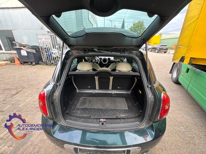 Mini Countryman 1.6 Cooper D Schrottauto (2011, Grün)