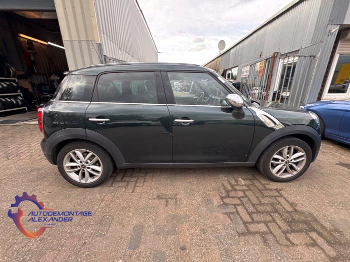Mini Countryman 1.6 Cooper D Schrottauto (2011, Grün)