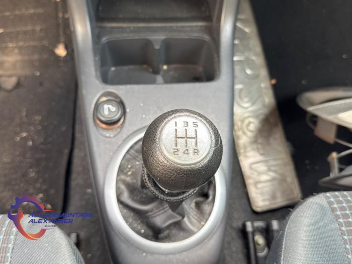 Suzuki Swift 1.3 VVT 16V Samochód złomowany (2005, Niebieski)