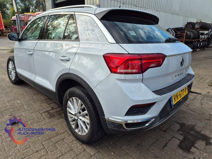 Volkswagen T-Roc 1.0 TSI 12V BlueMotion Vehículo de desguace (2018, Blanco)