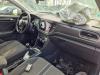 Volkswagen T-Roc 1.0 TSI 12V BlueMotion Vehículo de desguace (2018, Blanco)