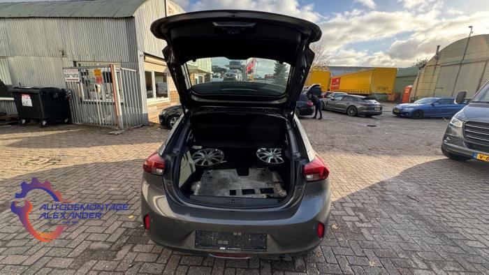 Opel Corsa F 1.2 12V 75 Skrotfordon (2021)