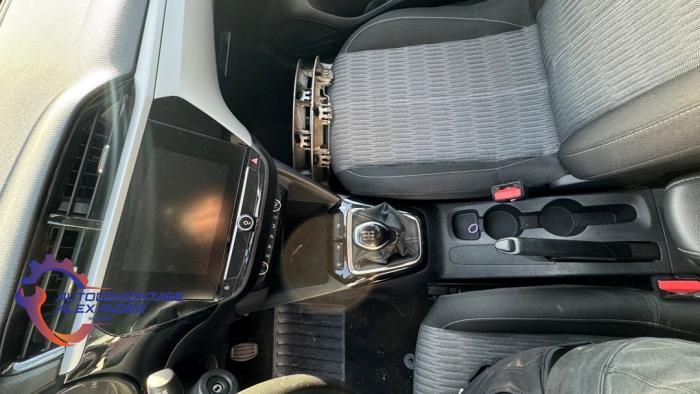 Opel Corsa F 1.2 12V 75 Skrotfordon (2021)