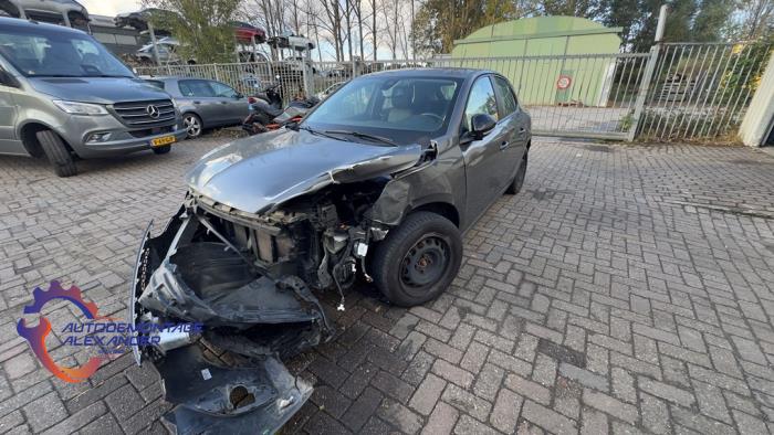 Opel Corsa F 1.2 12V 75 Skrotfordon (2021)