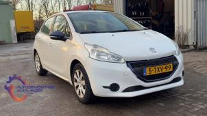 Peugeot 208 I 1.0 Vti 12V PureTech Vehículo de desguace (2014, Blanco)