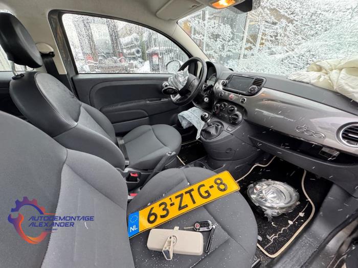 Fiat 500 0.9 TwinAir 85 Samochód złomowany (2013, Szary)