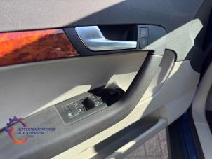 Audi A3 Sportback 2.0 TDI 16V Samochód złomowany (2009, Niebieski)