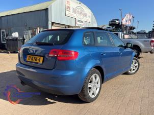 Audi A3 Sportback 2.0 TDI 16V Samochód złomowany (2009, Niebieski)