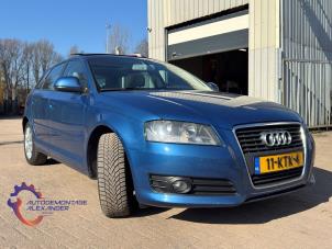 Audi A3 Sportback 2.0 TDI 16V Samochód złomowany (2009, Niebieski)