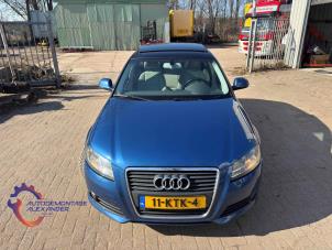 Audi A3 Sportback 2.0 TDI 16V Samochód złomowany (2009, Niebieski)