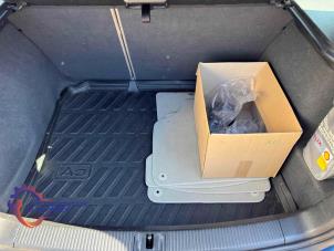 Audi A3 Sportback 2.0 TDI 16V Samochód złomowany (2009, Niebieski)