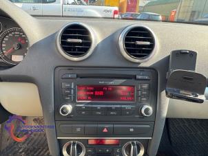 Audi A3 Sportback 2.0 TDI 16V Samochód złomowany (2009, Niebieski)