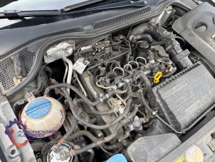 Volkswagen Polo V 1.4 TDI 12V 90 Épave (2014, Gris)