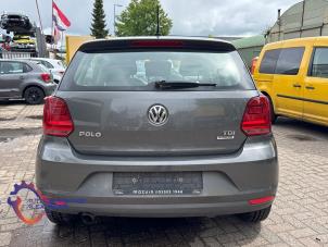 Volkswagen Polo V 1.4 TDI 12V 90 Épave (2014, Gris)