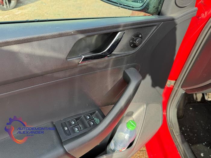 Skoda Rapid Spaceback 1.6 TDI Greenline Vehículo de desguace (2014, Rojo)