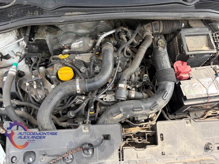 Renault Clio IV 0.9 Energy TCE 90 12V Samochód złomowany (2017, Bialy)