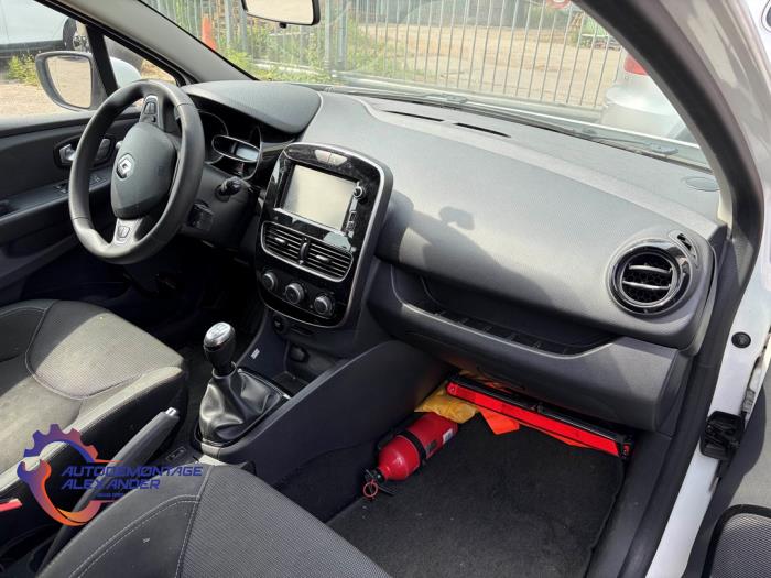 Renault Clio IV 0.9 Energy TCE 90 12V Samochód złomowany (2017, Bialy)