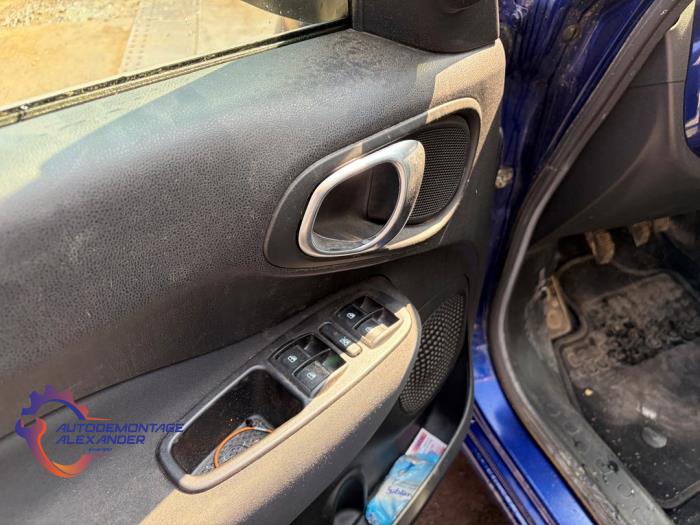 Fiat 500L 1.4 16V Vehículo de desguace (2018, Azul)