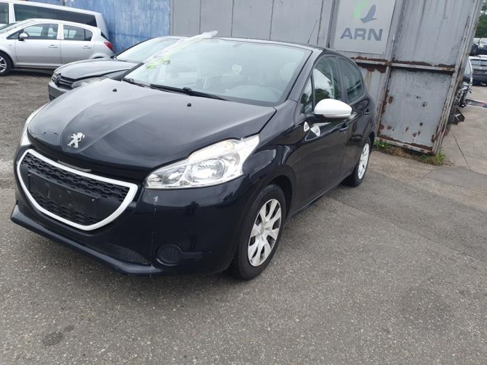 Peugeot 208 I 1.0 Vti 12V PureTech Schrottauto (2014, Schwarz)