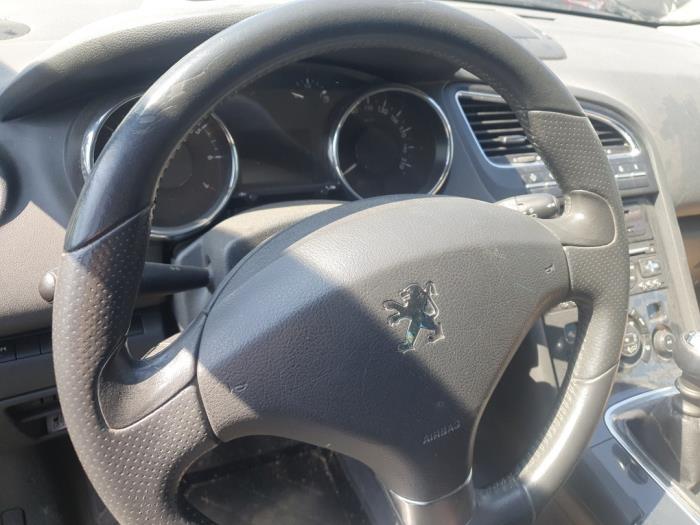 Peugeot 5008 I 1.6 THP 16V Samochód złomowany (2012, Szary)