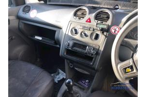 Volkswagen Caddy III 1.6 TDI 16V Épave (2012, Métallisé, Gris argenté)