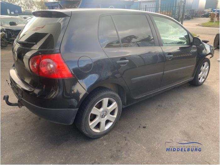 Volkswagen Golf V 2.0 TDI 16V Salvage vehicle (2004, Black)