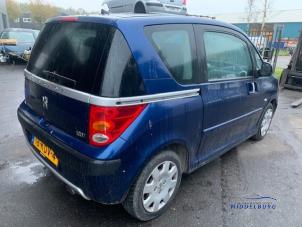 Peugeot 1007 1.6 GTI,Gentry 16V Épave (2009, Bleu)